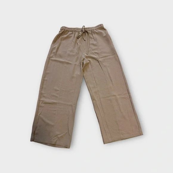 NWT Matcha Capri Pants by Dress Forum - women's size Large - NWT - Picture 2 of 5